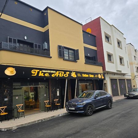 אל ג'אדידה Centre Ville Plage Avec 1 Seule Chambre 3 Pieces Au Total Pour Famille Ou Personnes Serieuses מראה חיצוני תמונה